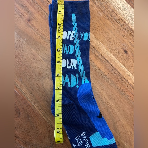 9 Pairs Christmas Elf Socks - Never Worn - Picture 12 of 16